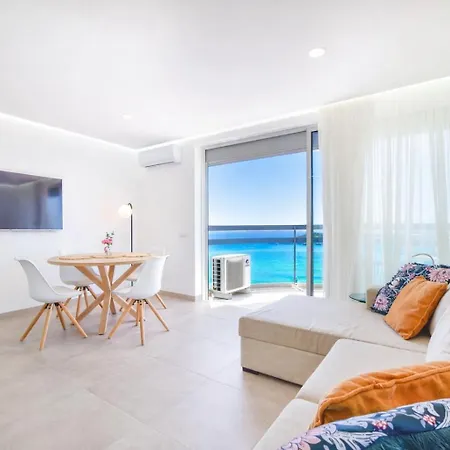 Casa Ivo Oceanview Apartment *
